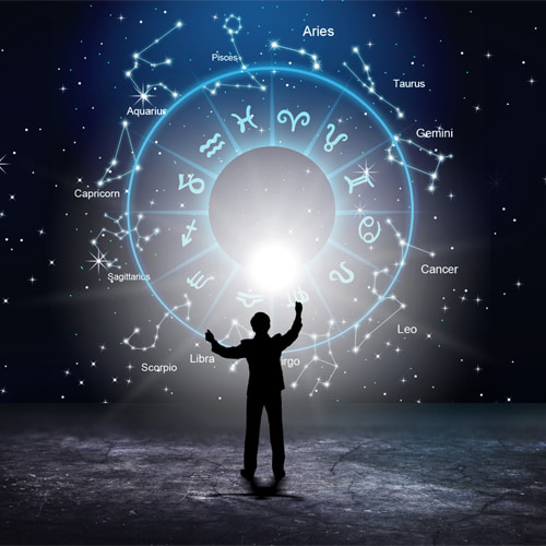 Why Choose an Astrologer in Delhi